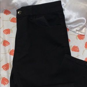 Black jeans forever 21!